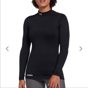 Underarmour womens medium cold gear long sleeve turtleneck t shirt
